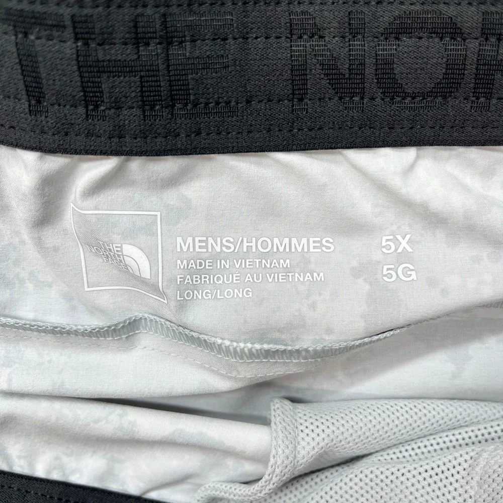 The North Face FlashDry Shorts Grey White Digi Camo Mens XL NWT Hiking Running